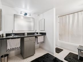 247 4Th St 202, Oakland CA 94607