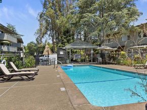 73 Brookwood Rd 9, Orinda CA 94563