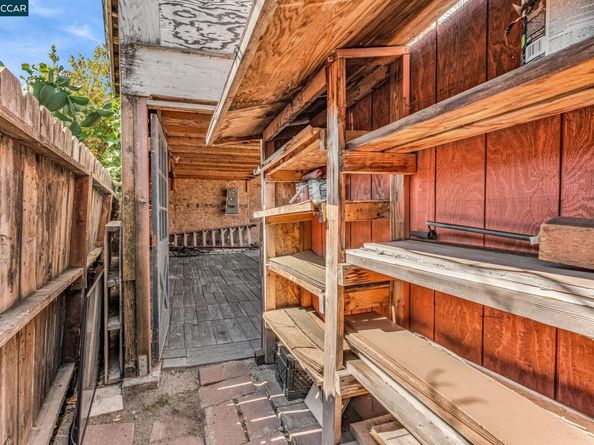 1706 14th St, San Pablo CA 94806
