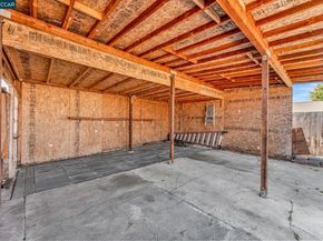 1706 14th St, San Pablo CA 94806