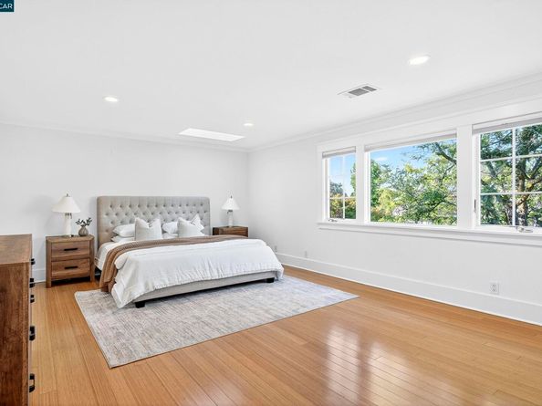 1206 Rimer Dr, Moraga CA 94556