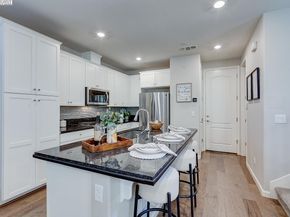 1513 Sylvia St, Hayward CA 94545