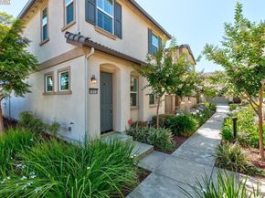 1513 Sylvia St, Hayward CA 94545
