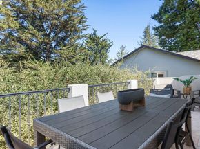 50 Pine Hills Ct, Oakland CA 94611