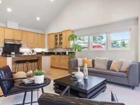 50 Pine Hills Ct, Oakland CA 94611