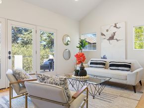 50 Pine Hills Ct, Oakland CA 94611