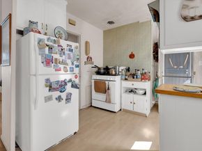 1916 E 30Th St, Oakland CA 94606