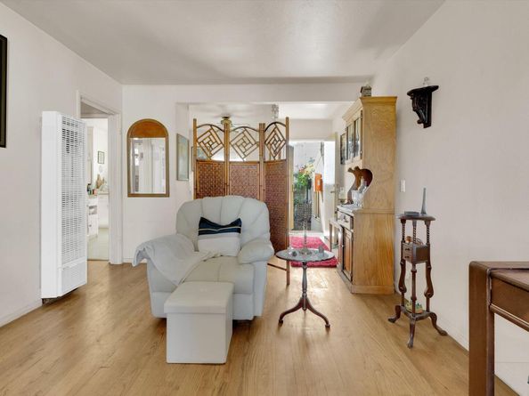 1916 E 30Th St, Oakland CA 94606