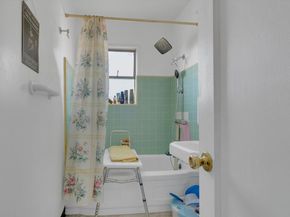 1916 E 30Th St, Oakland CA 94606