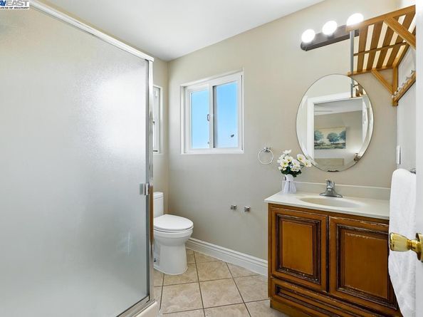 2593 62Nd Ave, Oakland CA 94605