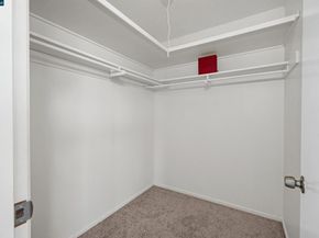 137 Nautilus Ct 82, San Francisco CA 94124