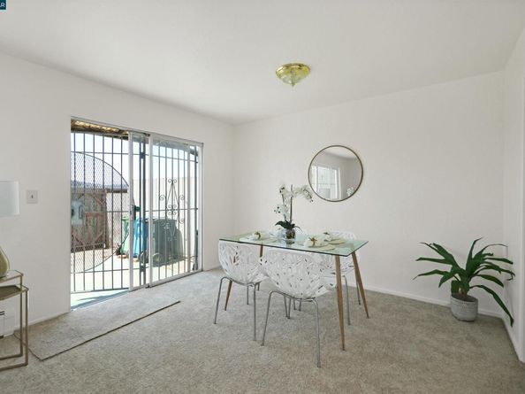 137 Nautilus Ct 82, San Francisco CA 94124
