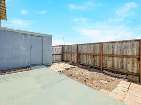 137 Nautilus Ct 82, San Francisco CA 94124