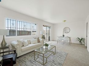 137 Nautilus Ct 82, San Francisco CA 94124