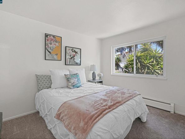 137 Nautilus Ct 82, San Francisco CA 94124