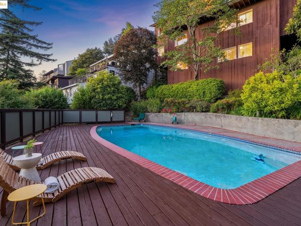 120 Hill Rd, Berkeley CA 94708