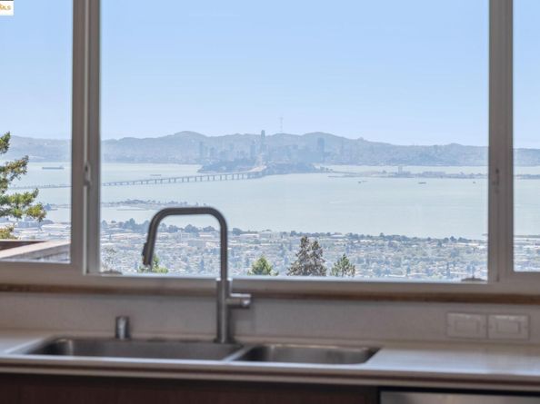 120 Hill Rd, Berkeley CA 94708