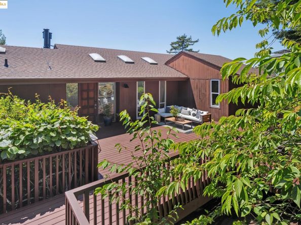 120 Hill Rd, Berkeley CA 94708