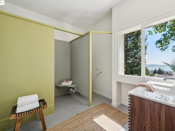 120 Hill Rd, Berkeley CA 94708