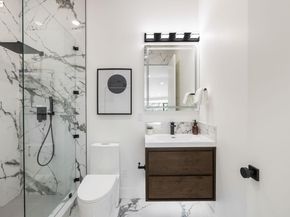 7270 Woodrow Dr, Oakland CA 94611