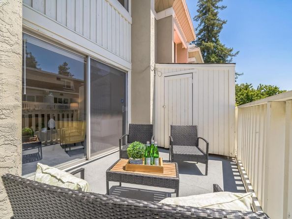 3399 Norton Way 6, Pleasanton CA 94566
