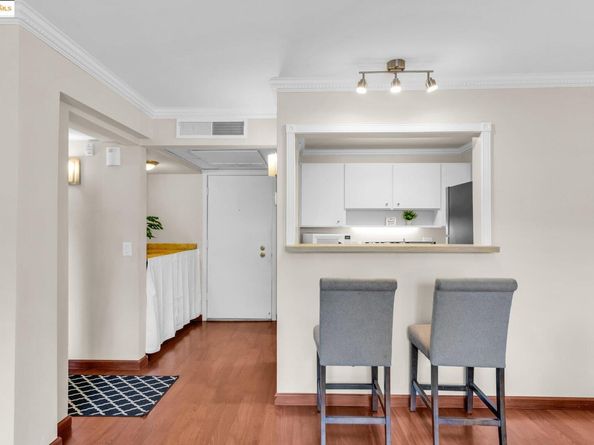 470 N N Civic Drive 105, Walnut Creek CA 94596