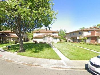 2155 Eric Ct