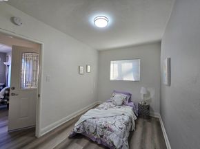 2954 Delaware St, Oakland CA 94602