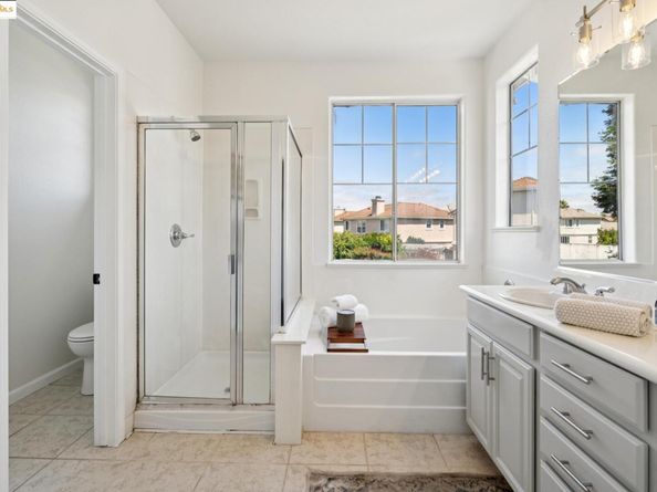 35180 Mount Whitney Ter, Fremont CA 94536