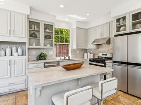 35180 Mount Whitney Ter, Fremont CA 94536