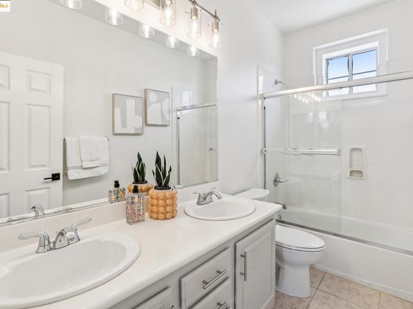 35180 Mount Whitney Ter, Fremont CA 94536