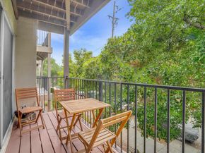 425 Orange St 210, Oakland CA 94610