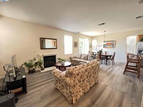 769 Bartlett Ave, Hayward CA 94541
