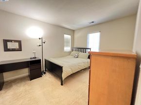 769 Bartlett Ave, Hayward CA 94541