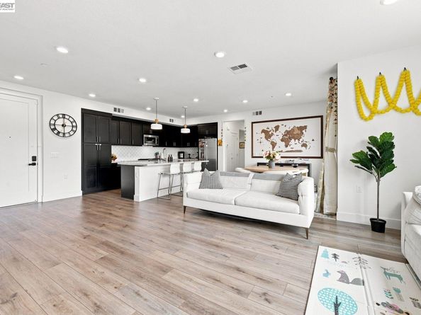 45231 Ambition St 202, Fremont CA 94538