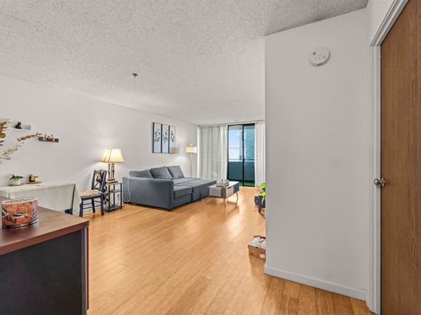 555 Pierce St 522, Albany CA 94706