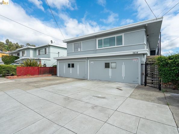 3414 64Th Avenue Pl, Oakland CA 94605