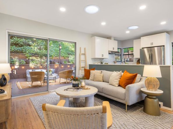 6211 Valley View Rd, Oakland CA 94611