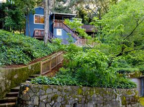 6211 Valley View Rd, Oakland CA 94611