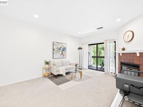39931 Cedar Blvd 309, Newark CA 94560