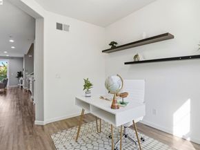 2332 Carbondale Way, Dublin CA 94568