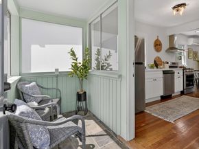 6301 Hillmont Drive, Oakland CA 94605