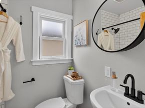 6301 Hillmont Drive, Oakland CA 94605