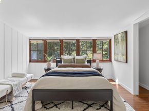 6301 Hillmont Drive, Oakland CA 94605