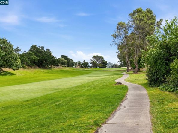 1473 Marchbanks Dr 4, Walnut Creek CA 94598