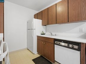 1473 Marchbanks Dr 4, Walnut Creek CA 94598