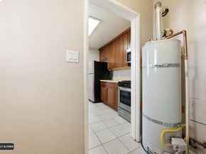 2257 Park Blvd, Oakland CA 94606