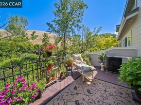 4901 Keller Ridge Dr, Clayton CA 94517