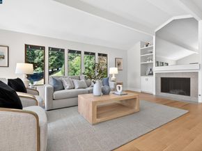 37 E Altarinda Dr, Orinda CA 94563