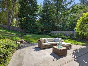 37 E Altarinda Dr, Orinda CA 94563